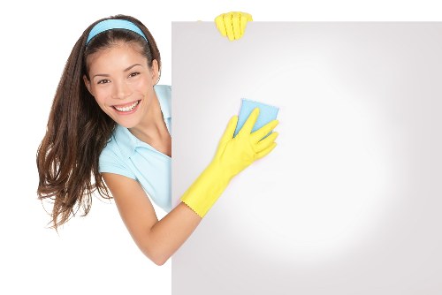 Deep cleaning tasks in a Wimbledon kitchen and living space